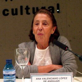 Ana Valenciano López de Andújar